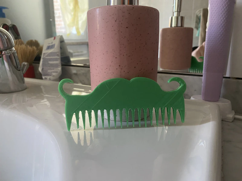 Grzebień do wąs&oacute;w Model do druku 3D .c4d .max .obj .3ds .fbx .stl .blend 