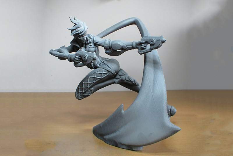 Tracer Action Pose Ready To Print 3D Baskı Modeli .c4d .max .obj .3ds .fbx .stl .blend