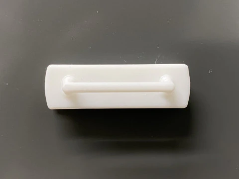 Magnetische houder voor naamplaatjes voor melkpakken en flessen 3D printmodel