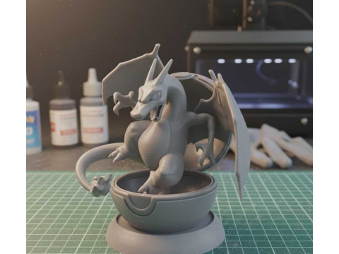 पोक बॉल से चरज़ार्ड का फटना - पूर्व-समर्थित 3D प्रिंट मॉडल