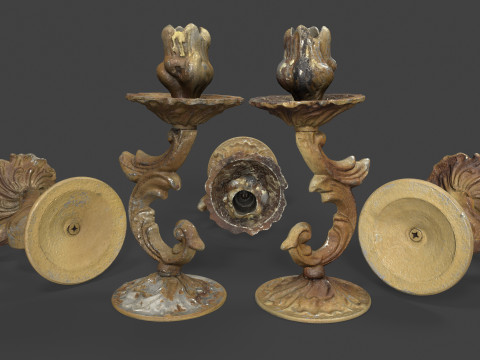 Old Metal Candlesticks Modelo 3D