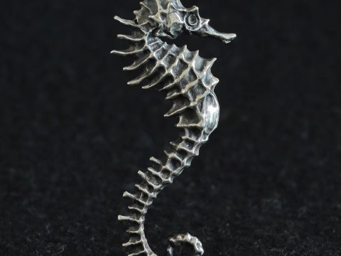 Gothic seahorse pendant 3D Print Model
