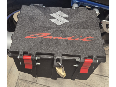 Small motorcycle trunks mounted on sets Suzuki GSF 650 Bandit 3D Print Model