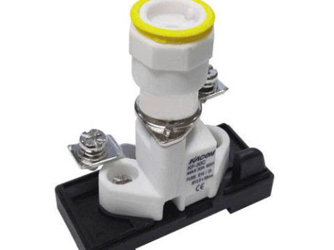 CERAMIC FUSE HOLDER Modello 3D