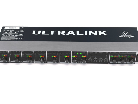 Аудиопроцессор Behringer ZMX8210 3D Модель
