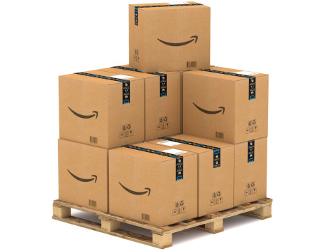 亚马逊带托盘纸板箱 3D 模型