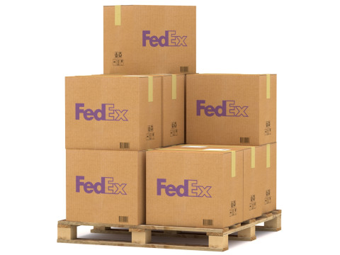 पैलेट के साथ फेडेक्स कार्डबोर्ड बॉक्स 3D मॉडल