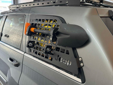 Jeep WK1 车窗盖 molle 系统 3D 模型