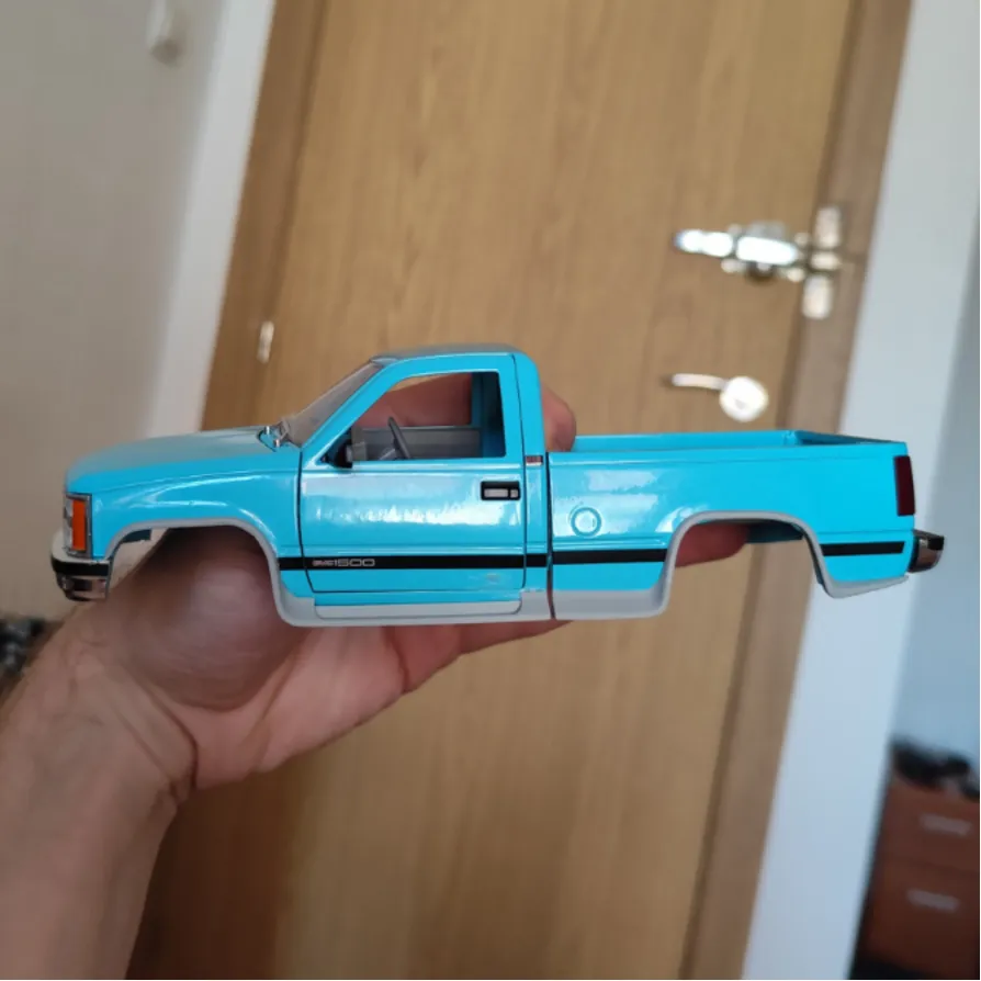 M2 Chevrolet Silverado obs body kit 1-24 3D Print Model .c4d .max .obj .3ds .fbx .stl .blend