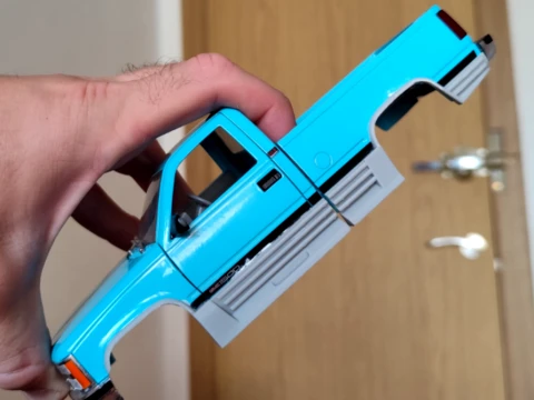 M2 Chevrolet Silverado dengan Kit Testarossa 1-24 Model Cetak 3D