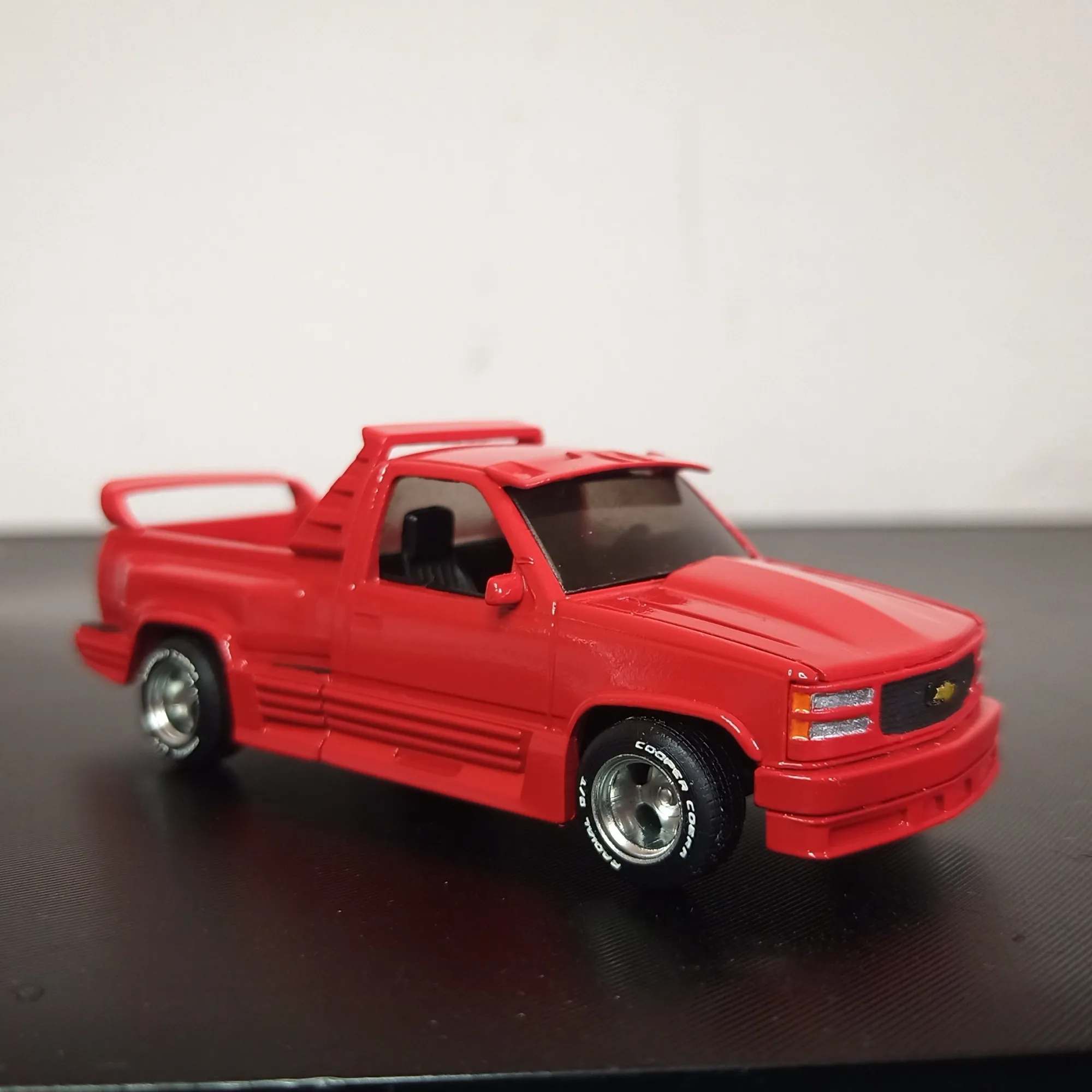 M2 シボレー シルバラード obs テスタロッサ キット 1-64 3Dプリントモデル .c4d .max .obj .3ds .fbx .stl .blend 