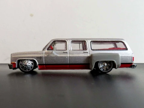 Greenlight Chevrolet Suburban kit doppia conversione 1-64 Modello di stampa 3D