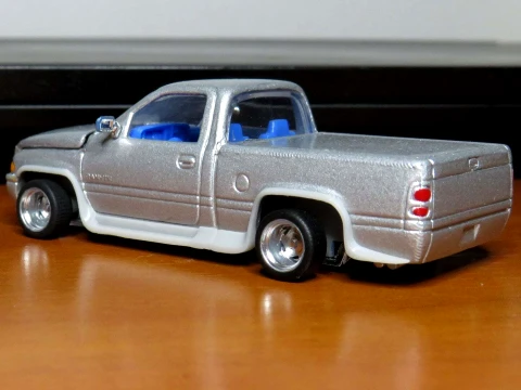 Yarış Şampiyonları Dodge RAM g&ouml;vde kiti 1-64 3D Baskı Modeli